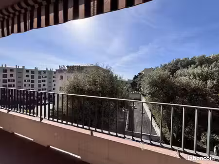 appartement 4 pièces 70 m²