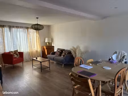 maison 4 pièces 77 m²