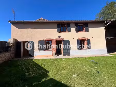 maison d'environ 75 m2 avec 2 chambres - 42600 chalain d'uzore - terrain 378m2