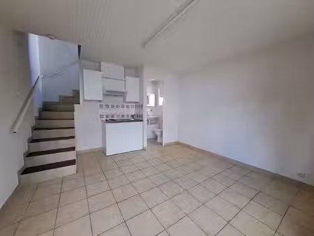 carquefou centre ville appartement t1 bis avec stationnement en sous-sol