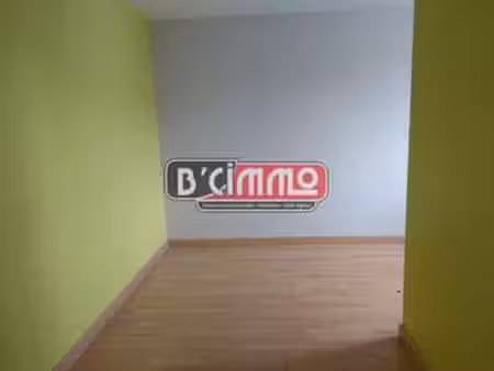 vente bureaux et commerces à saint-lô (50000) : à vendre / 54m² saint-lô