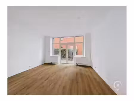 appartement à louer à rue courtejoie 14 ciney (vbe71339)