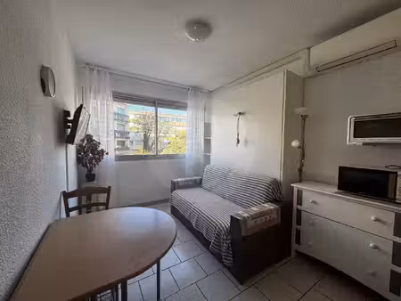 opportunité rentable studio moderne à deux pas de la cure t