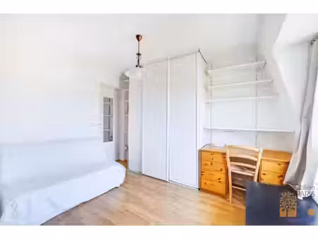 porte de versailles studio en étage élevé