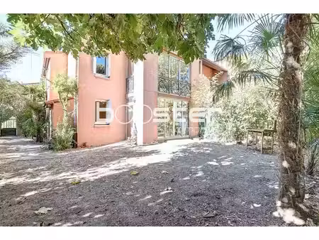 grand 3 pièces avec jardin de 245 m² - saint-agne