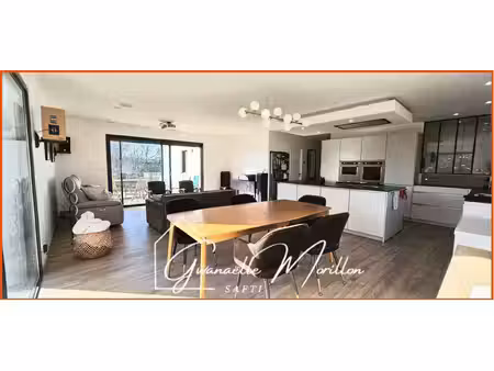 rare  vue dégagée  1 sdb par ch  sous sol 160m²