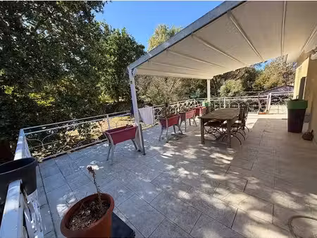 maison - 102m ²