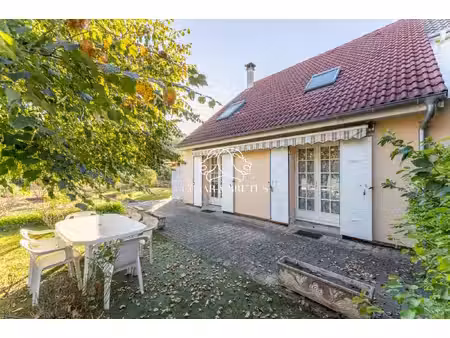 maison individuelle de 89 m² à rénover avec jardin  garage et