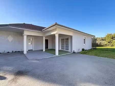 maison ruy montceau 6 pièce(s) 150 m2