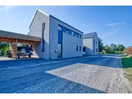 villa à louer à rue de la gare 5 clavier (vbe71344)