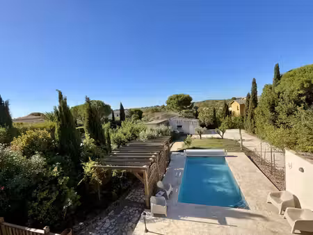 villa à marseillan - piscine  terrasses et jardin arboré