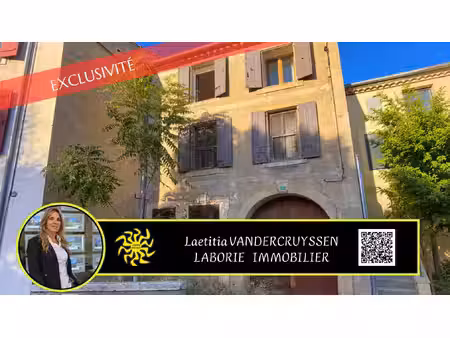 a vendre ensemble immobilier à rénover de 269 m2 avec cour e