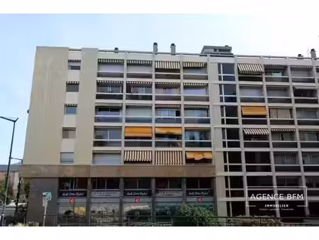appartement de luxe de 3 chambres en location à annecy  france