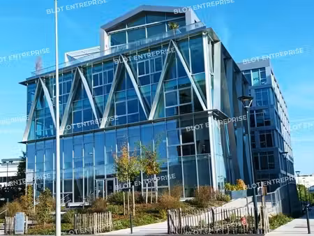 location bureaux cesson sevigne 35510 1790m²
