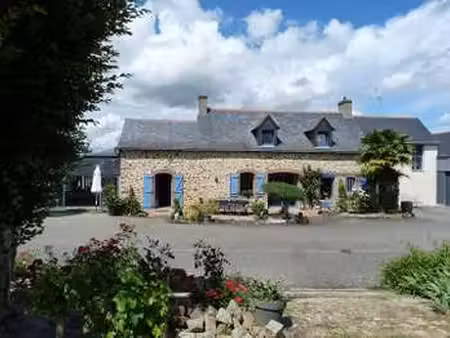 vente maison à cuillé (53540) : à vendre / 195m² cuillé
