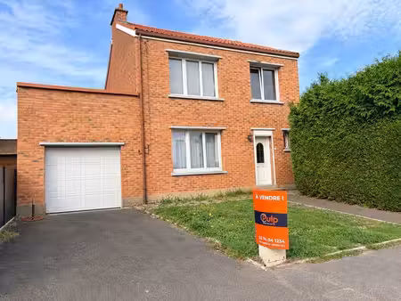 maison individuelle 105 m² - 3 chambres - jardin exposé sud-ouest - garage et dépendance