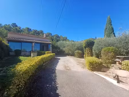 rougiers villa t3 sur 1537 m² de terrain