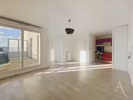 location appartement 3 pièces  58.00m²  limay