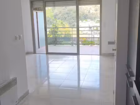 beausoleil - studio récent avec terrasse et vue mer