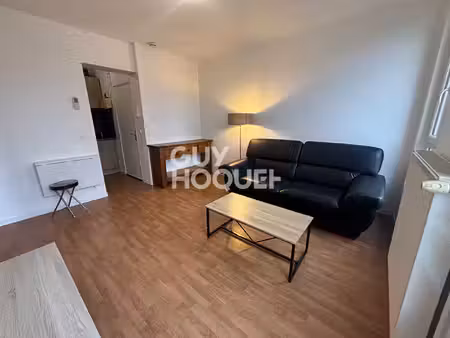 f2 meuble - 32.04 m²- hyper centre-ville de suresnes