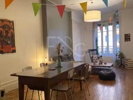 t3 de 70m² - cours emile zola à villeurbanne