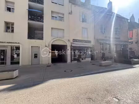 immeuble mixte de 238 m² à auxonne