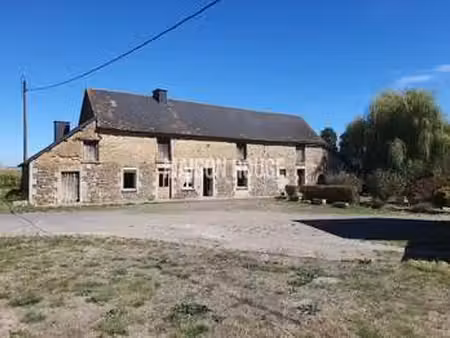 vente longère et corps de ferme à lanrelas (22250) : à vendre / 220m² lanrelas