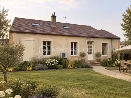 maison de village de 261 m² à selongey