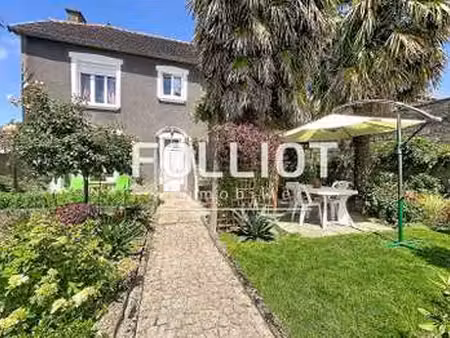 vente maison à fougères (35300) : à vendre / 74m² fougères