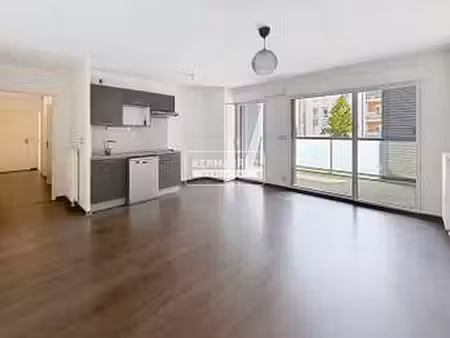 location appartement 3 pièces à cesson-sévigné (35510) : à louer 3 pièces / 62m² cesson-sé