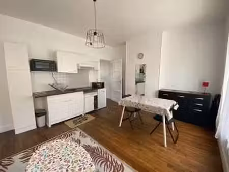 location appartement 2 pièces meublé à flers (61100) : à louer 2 pièces meublé / 33m² fler