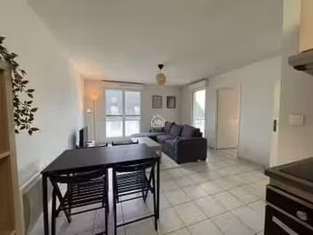 location appartement 2 pièces meublé à laval (53000) : à louer 2 pièces meublé / 42m² lava