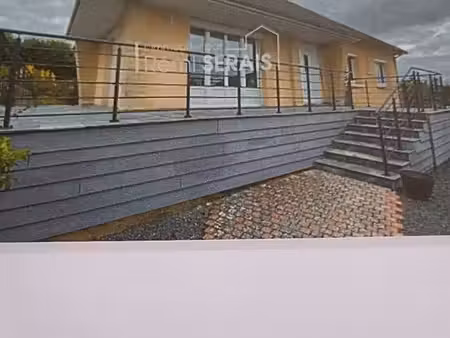 vend maison avec terrain et piscine