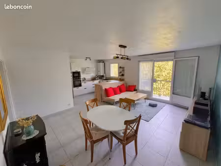 appartement t3 de 66 m² avec grande pièce de vie  balcon  parking sous-sol – saint-gratien