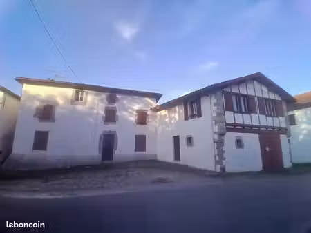 maison a renover avec dependance