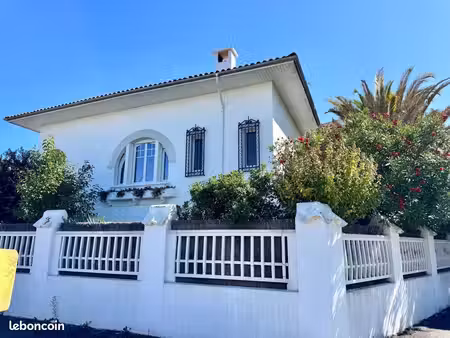maison de ville 4 pièces 140 m²