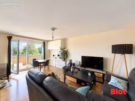 appartement 4 pièces 81 m²