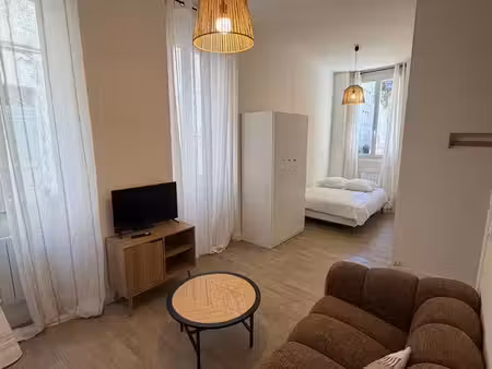 studio meublé entièrement rénové – 27 m² – bordeaux hypercentre