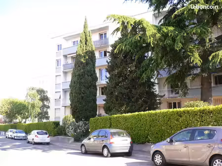 t3 proche centre ville de valence