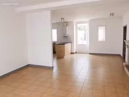 maison 3 chambres