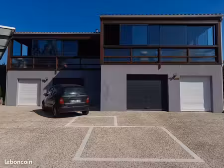 location maison bois recente 85m2