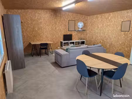 t2 meublé avrillé étudiant ou jeune actif (eau  elec  internet inclus)