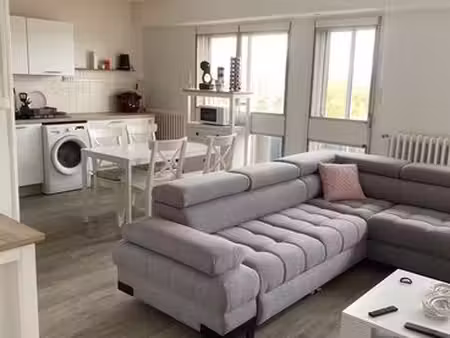 location appartement t3 centre ville châtellerault