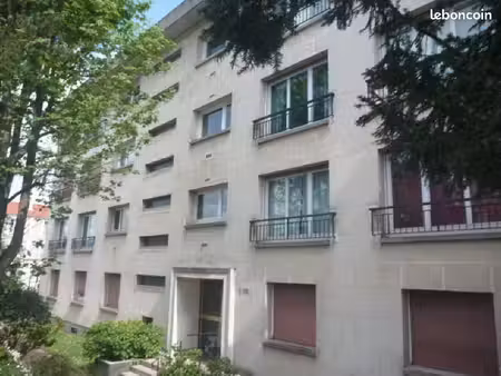 studio 1 pièce 11 m²