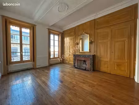 appartement 3 pièces 87 m²