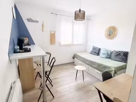 location studio carnon septembre à juin