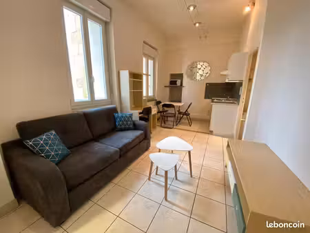 beau studio à proximité de l'ifsi/ifas