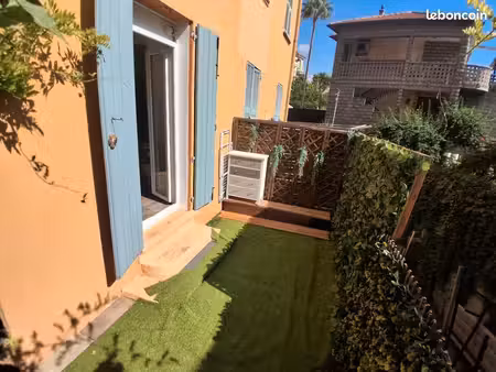 studio rez de jardin