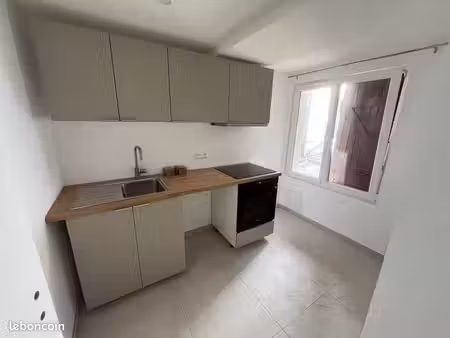 appartement t2 rénové – oyonnax