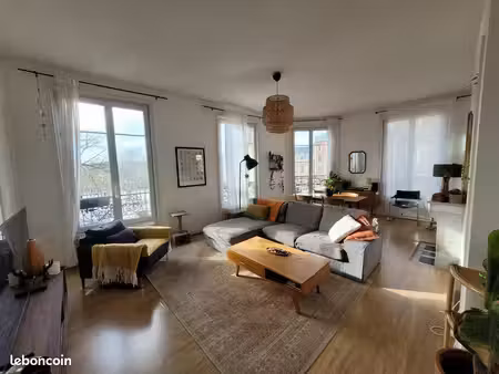 a louer t3 86 m² plein sud + box  place saint-marc  rouen